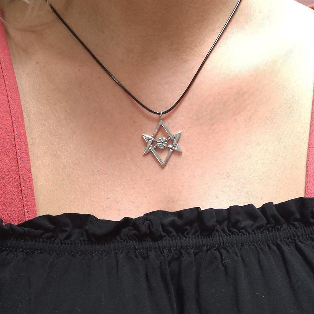 unicursal hexagram necklace